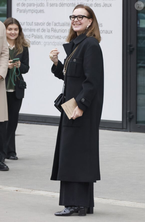 Carole Bouquet - Sorties du défilé de mode Haute-Couture "Chanel" au Grand Palais Ephémère lors de la fashion week de Paris. Le 24 janvier 2023 © Christophe Aubert via Bestimage