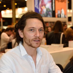 Raphael Haroche assistant au Salon Du Livre de Paris 2017 qui s'est tenu à la Porte de Versailles à Paris, en France, le 26 mars 2017. Photo par Alban Wyters/ABACAPRESS.COM