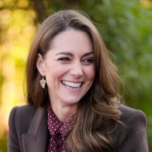 Le prince William, prince de Galles, et Catherine (Kate) Middleton, princesse de Galles, visitent le centre communautaire de Southport, pour rencontrer les familles des victimes de l'attaque au couteau, le 10 octobre 2024. © Julien Burton / Bestimage 