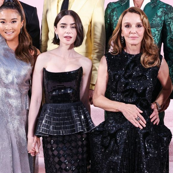 Lucas Bravo, Lucien Laviscount, Paul Forman, Ashley Park, Bruno Gouery, Lily Collins, William Abadie - Hollywood, Californie - Première à Los Angeles de la saison 4, partie 1, de 'Emily in Paris' de Netflix, au Théâtre Égyptien de Hollywood.