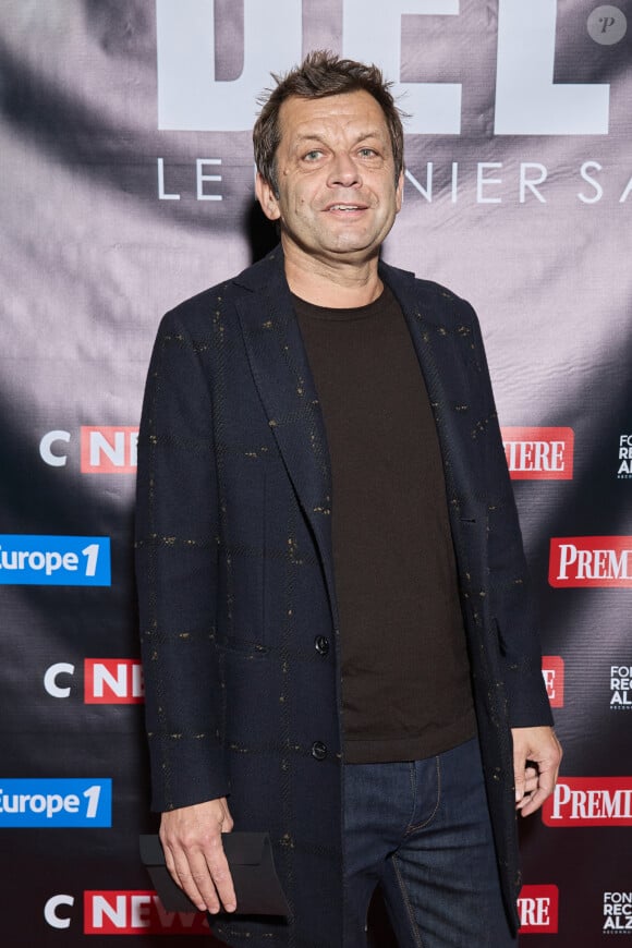 Exclusif - Laurent Mariotte au photocall de la soirée Ciné-concert symphonique "Alain Delon, le dernier Samouraï" au Palais des congrès à Paris le 8 novembre 2024 le jour de son anniversaire. © Jacovides / Moreau / Bestimage 