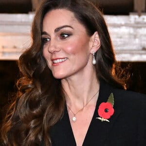 Messages, visites, appels téléphoniques...
Catherine Kate Middleton, princesse de Galles - La famille royale du Royaume Uni assiste au Festival du souvenir (Festival of Remembrance) au Royal Albert Hall, Londres le 9 novembre 2024. © Chris Ratcliffe / Pool / Julien Burton via Bestimage 