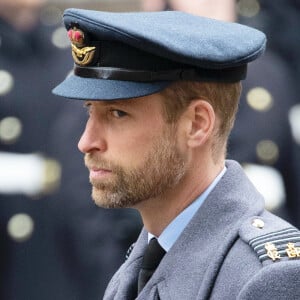 "Hello!" fait des révélations inédites 
Le prince William prince de Galles honore les disparus des deux guerres mondiales lors de la cérémonie Remembrance Sunday ( Dimanche du souvenir ) au Cénotaphe à Londres - Photo  ©Alpha Press 