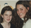 Une photo inédite d'elle dévoilée par une ami de la fac 
Laura Warhsaur poste une ancienne photo d'elle avec Kate Middleton sur "Instagram".