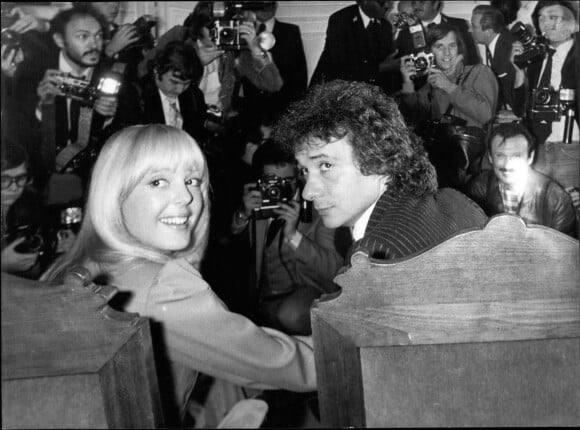 Archives - Mariage de Michel Sardou et Babette. Le 14 octobre 1977 © Keystone Press Agency / Zuma Press / Bestimage 