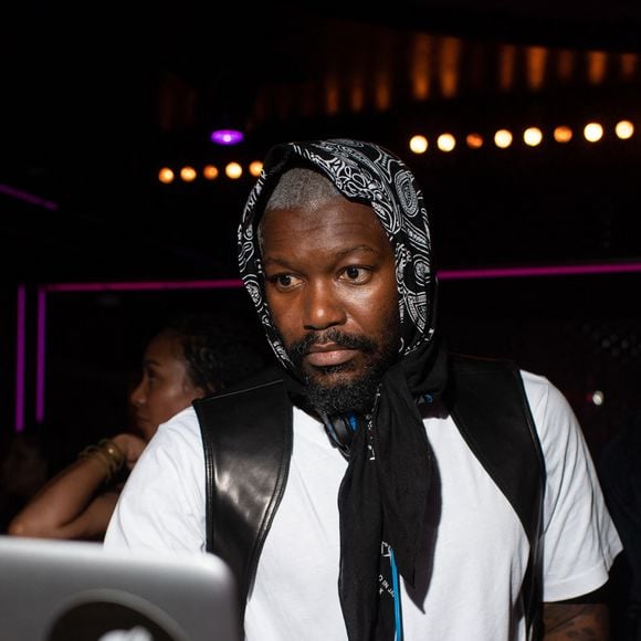 Exclusif - Dj Djibril Cissé (Tcheba) lors de la soirée privée « Pretty Little Thing » à l'Arc Paris , le 15 septembre 2021. © Perusseau / Da Silva / Bestimage