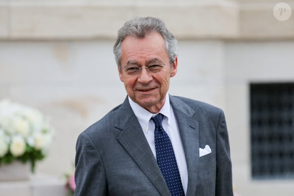 Michel Denisot - Sortie des obsèques de l'auteure-compositrice-interprète et actrice française Françoise Hardy au crématorium du cimetière du Père-Lachaise à Paris, France, le 20 juin 2024. © Jacovides-Moreau/Bestimage