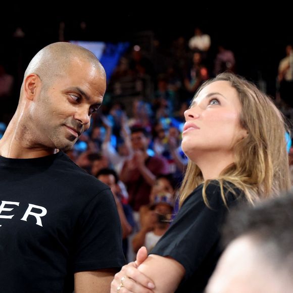 Tony Parker et sa compagne Agathe Teyssier - Teddy Riner sacré champion Olympique aux épreuves de judo +100KG lors des Jeux Olympiques de Paris 2024 (JO) à l' Arena Champs de Mars à Paris le 2 Aout 2024. © Jacovides-Perusseau/Bestimage 