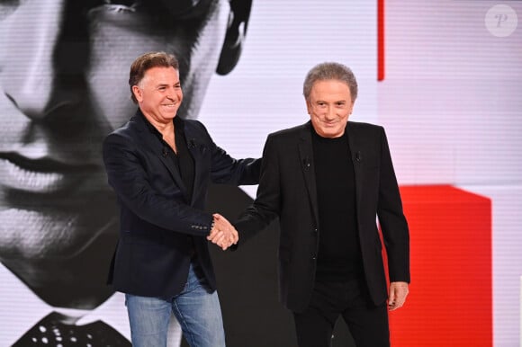 Exclusif - Roberto Alagna et Michel Drucker - Enregistrement de l'émission Vivement dimanche, diffusée sur France 3 le 17 novembre 2024. © Guillaume Gaffiot / Bestimage 