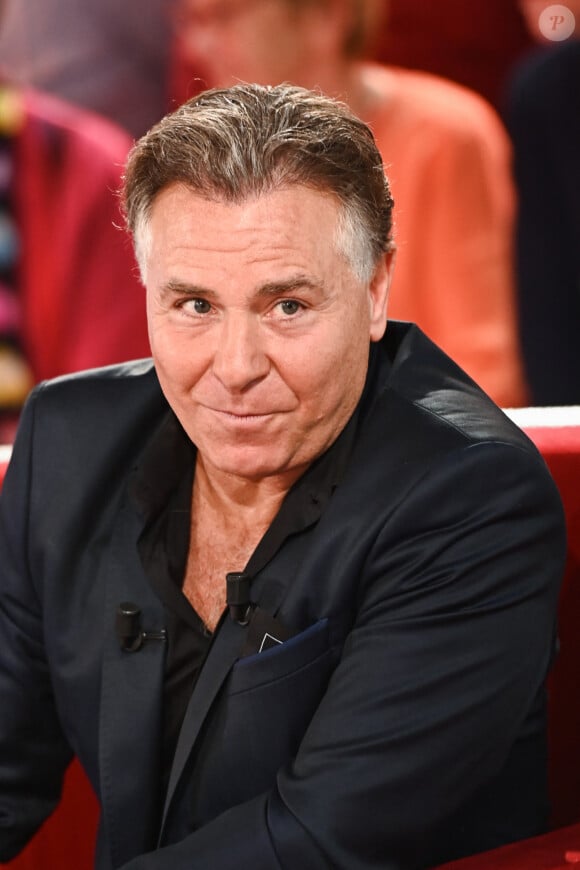 Exclusif - Roberto Alagna - Enregistrement de l'émission Vivement dimanche, diffusée sur France 3 le 17 novembre 2024. © Guillaume Gaffiot / Bestimage 