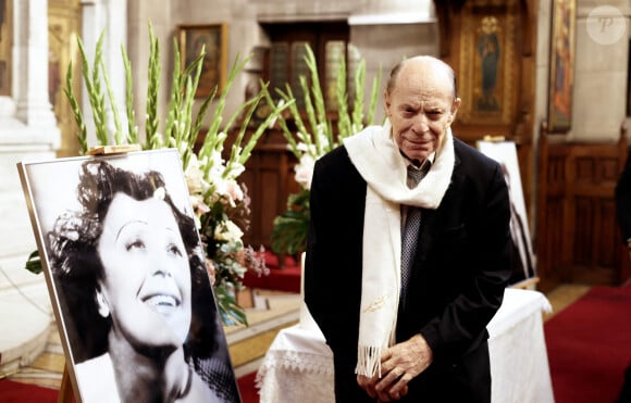 Exclusif - Charles Dumont - A l'occasion du 50ème anniversaire de la disparition de Théo Sarapo un office religieux a été célébré à l'église grecque orthodoxe Saint Stéphane à Paris le 1er octobre 2022. © Dominique Jacovides/Bestimage 