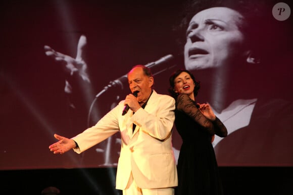 Exclusif - Charles Dumont, Viktoria Vasalati - Charles Dumont fête ses 90 ans au Pavillon Baltard à Nogent-sur-Marne dans un concert hommage à la Môme "Piaf, la belle histoire d'amour" avec Viktoria Vasalati le 24 Mai 2019 © JLPPA / Bestimage