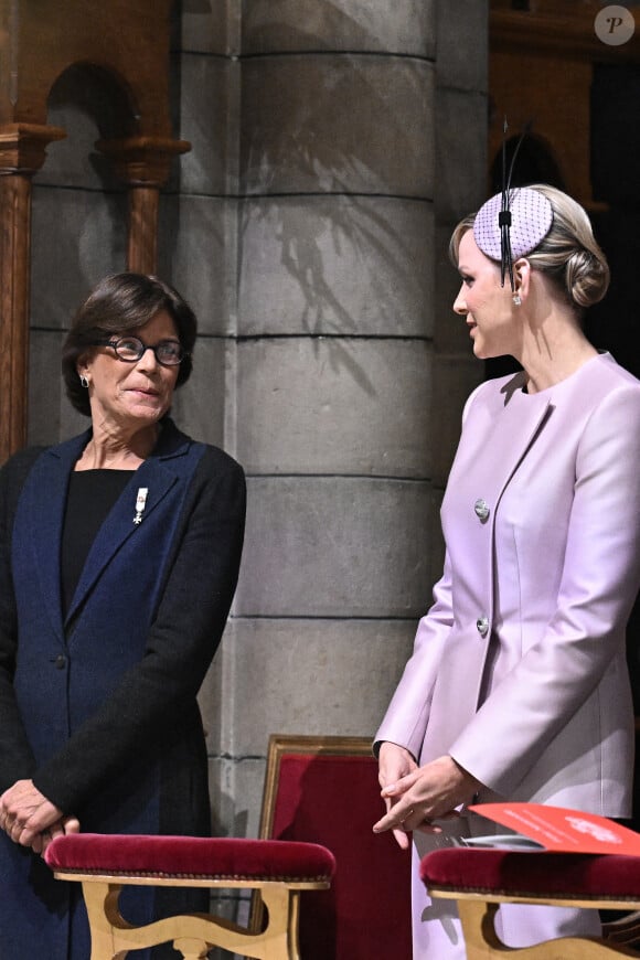 La princesse Charlene de Monaco et sa belle-soeur Stéphanie lors de la messe à la Cathédrale de Monaco pour la fête nationale monégasque le 19 novembre 2024 à Monaco Photo by David NIVIERE/ABACAPRESS.COM