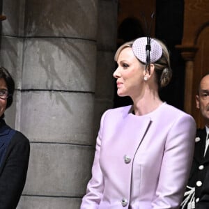 Echangeant petits mots, regards et sourires complices 
La princesse Charlene de Monaco avec son mari Albert II et sa belle-soeur Stéphanie lors de la messe à la Cathédrale de Monaco pour la fête nationale monégasque le 19 novembre 2024 à Monaco Photo by David NIVIERE/ABACAPRESS.COM