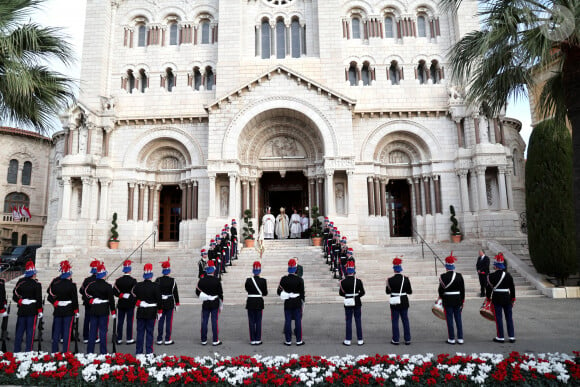 La famille princière de Monaco arrive à la cathédrale Notre-Dame Immaculée pour la messe solennelle d'action de grâce et un Te Deum, à l'occasion de la Fête Nationale de Monaco le 19 novembre 2024. © Dominique Jacovides - Bruno bebert / Bestimage 