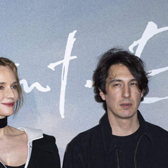 Louis Garrel, Diane Kruger, Pablo Agüero (réalisateur), Vincent Cassel lors de la première du film "Saint-Ex" au cinéma Pathé Wepler à Paris le 19 novembre 2024. © Olivier Borde / Bestimage