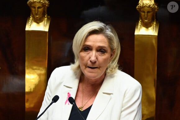 Marine Le Pen - Discours de politique générale du Premier ministre, Michel Barnier à l'Assemblée nationale, le 1er octobre. 2024. © Federico Pestellini / Panoramic / Bestimage