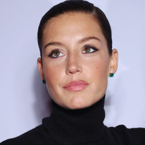 Adèle Exarchopoulos (Prix de l'actrice de l'année 2024) - People au photocall de la soirée "GQ Men of the Year awards 2024" à l'hôtel Plaza à Paris. Le 20 novembre 2024 © Denis Guignebourg / Bestimage