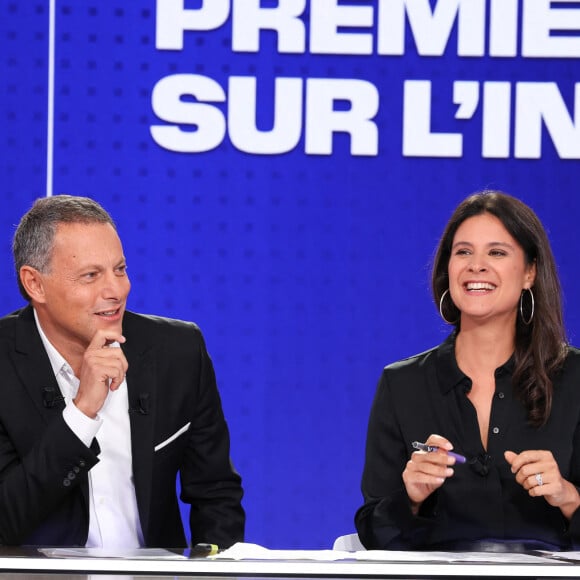 Marc-Olivier Fogiel et Apolline de Malherbe lors de la conférence de presse de rentrée BFM TV. - RMC du groupe Altice France à Paris, France, le 31 août 2023. © Coadic Guirec/Bestimage