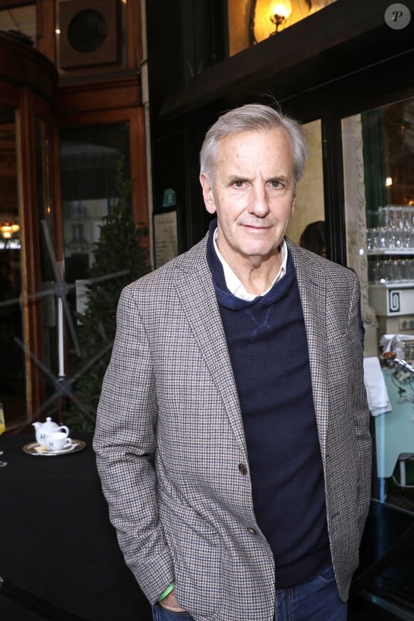 Bernard de La villardière lors de la soirée des 140 ans de légende des Deux Magots et vernissage de l'exposition "140 ans d'esprits créatifs à Saint-Germain-des-Prés" à Paris le 29 avril 2024. © Cédric Perrin / Bestimage