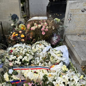 Illustration de la tombe de Michel Blanc au cimetière du Père-Lachaise à Paris le 14 octobre 2024. © Cristophe Clovis/Bestimage