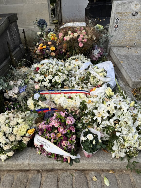 Illustration de la tombe de Michel Blanc au cimetière du Père-Lachaise à Paris le 14 octobre 2024. © Cristophe Clovis/Bestimage