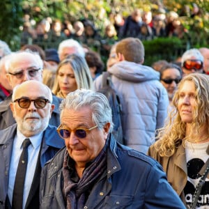 Thierry Lhermitte, Gérard Jugnot, Christian Clavier - Sortie des Obsèques de Michel Blanc en l'église Saint-Eustache à Paris, le 10 octobre 2024. © Moreau / Jacovides / Bestimage 