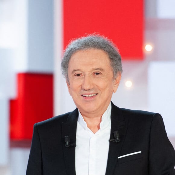 Michel Drucker présentera un nouveau numéro de "Vivement dimanche" le 24 novembre 2024 sur France 3
Exclusif - Michel Drucker - Enregistrement de l'émission Vivement dimanche au studio Gabriel, presentée par Michel Drucker . Diffusion sur France 2 le 28/03/2021