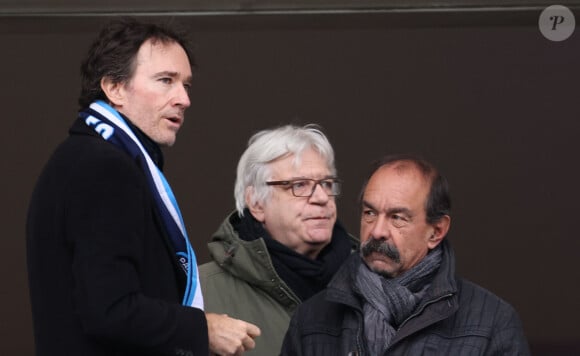 Antoine Arnault, Philippe Martinez - Célébrités dans les tribunes du match de football de Ligue 2 entre le Paris FC et le FC Annecy au Stade Charlety à Paris le 23 novembre 2024. © Cyril Moreau/Bestimage 