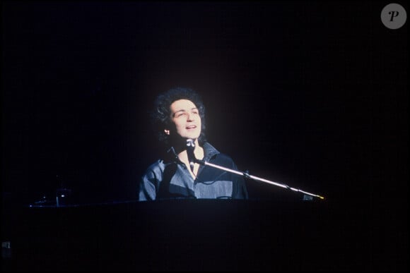 Archives - Michel Berger lors de son concert au Zenith de Paris en 1986.