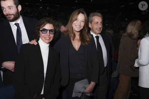 Selon ses dires, tous ensemble, ils forment une véritable "tribu".
Exclusif - Louis Sarkozy, Rachida Dati, Carla Bruni-Sarkozy, Nicolas Sarkozy lors d'une cérémonie organisée par le Conseil des institutions juives de France (CRIF) en hommage aux victimes des attentats du Hamas du 7 octobre 2023 contre Israël, à l'occasion du premier anniversaire de l'événement, à Paris, le 7 octobre 2024. © Jack Tribeca / Bestimage 