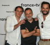 Sa dernière émission "Rendez-vous en terre inconnue" est diffusée ce mardi 26 novembre, sur France 2
Raphaël de Casabianca, Frederic Lopez et au photocall pour la conférence de presse de rentrée de France TV à la Grande Halle de la Villette à Paris, France, le 6 juillet 2022. © Coadic Guirec/Bestimage 