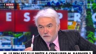 "Il passe son temps à la buvette..." : Un ancien Premier ministre dans le viseur de Pascal Praud