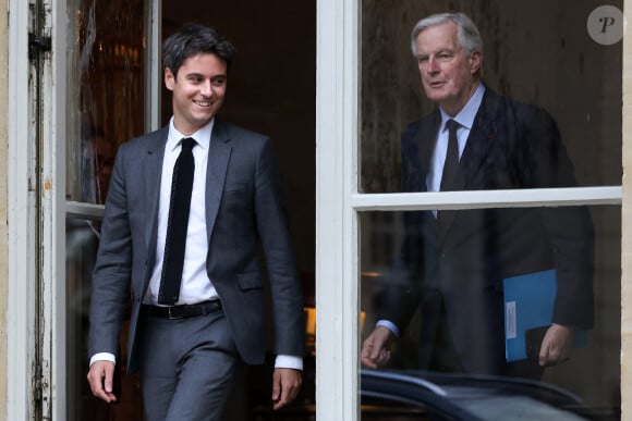 Le Premier ministre, Michel Barnier reçoit l'ancien premier ministre et président du groupe parlementaire Ensemble Pour la République Gabriel Attal et les responsables politiques de la majorité à Matignon, Paris, le 26 novembre 2024. © Stéphane Lemouton / Bestimage 