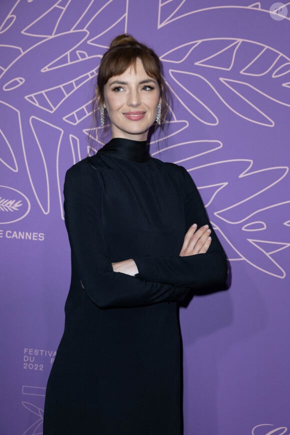 Louise Bourgoin - Photocall du dîner du 75ème Festival International du Film de Cannes. Le 24 mai 2022 © Olivier Borde / Bestimage