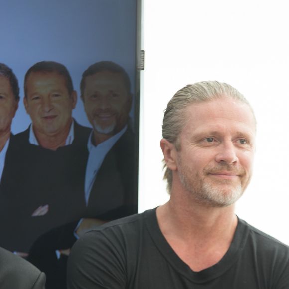 Le consultant pense donc que la rumeur selon laquelle Paul Pogba aurait marabouté Kylian Mbappé est vraie
 
Emmanuel Petit - Conférence de presse de la rentrée de la station de radio RMC à la maison de l'Alsace sur les Champs-Elysées à Paris le 31 aout 2017.