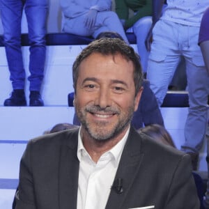 Exclusif - Bernard Montiel, sur le plateau de l'émission TPMP - Paris le 21 novembre 2024 - © Jack Tribeca / Bestimage 