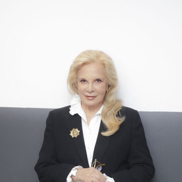 Exclusif - Sylvie Vartan sur le plateau de l'émission "Face à Hanouna" diffusée le 23 novembbre 2024 - Paris le 21 novembre 2024 - © Jack Tribeca / Bestimage 