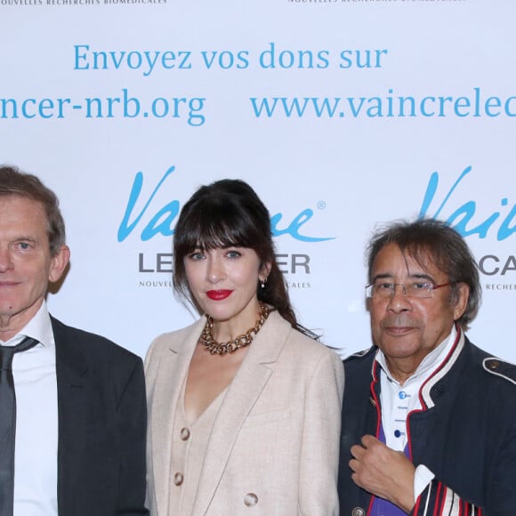 Exclusif - Olivier Valmier (Commissaire priseur de Sotheby’s), Docteur Frédéric Saldmann, Nolwenn Leroy, Laurent Voulzy et Michel Oks "Président bénévole de la fondation Vaincre le cancer" - Dîner de Gala "Vaincre le cancer" au profit de la lutte contre les cancers dans les salons du Cercle de l’Union Interalliée à Paris le 17 Novembre 2024. © Bertrand Rindoff / Bestimage  No Web - Belgique et Suisse 