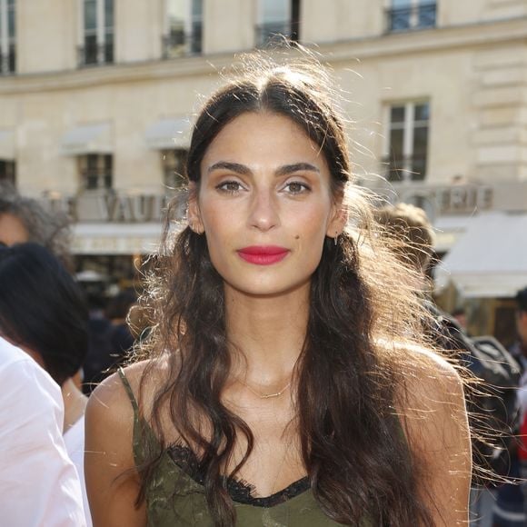 À 39 ans, cette grossesse marque une étape importante pour celle qui a souvent confié son désir de fonder une famille.
Tatiana Silva - Arrivées au défilé de mode "Fendi", collection Haute-Couture automne-hiver 2018/2019, à Paris. Le 4 juillet 2018 