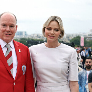 Albert II, Prince de Monaco et son épouse Charlène, Princesse de Monaco, arrivant au Trocadéro avant la cérémonie d'ouverture des Jeux Olympiques d'été de Paris 2024, le 26 juillet 2024. Photo par Christophe Petit Tesson/PA/ABACAPRESS.COM