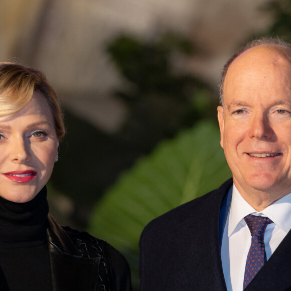 No Tabloid - Le prince Albert II de Monaco et la princesse Charlene ont inauguré le ‘New Moods’, un live music bar, situé en dessous du Café de Paris à Monaco, le 30 novembre 2024. Le Moods nouvelle génération ouvrira trois jours par semaine (jeudi, vendredi, samedi) et seulement 6 mois par an. Cet établissement musical avait fermé ses portes en 2011 en raison d’importantes pertes financières. Au programme pour ce local nouvelle génération, de la musique mais aussi des spectacles humoristiques proposés une ou deux soirées par mois. Côté cuisine, la SBM a demandé au chef doublement étoilé Marcel Ravin de constituer la carte. Le New Moods sera également privatisable pour les particuliers et les entreprises pendant les grands évènements en Principauté, comme le Grand Prix, le Yacht Show, ou l’Open de Tennis. L'ouverture au grand public se fera le 5 décembre. © Olivier Huitel/Pool Monaco/Bestimage  No Tabloid - TT.SS.HH. Prince Albert II and Princess Charlene of Monaco attend the inauguration of the ‘New Moods’, a live music bar near the Place du Casino, in Monaco, on November 30th, 2024. The emblematic Moods reopens its doors and becomes the New Moods. A renaissance which (re)honors a legendary place, guided by a sincere love of the performance stage. A symbol of nightlife in the Principality. This performance and concert hall, to which Monegasques and the faithful of Monaco have always been very attached, is reinventing itself. 