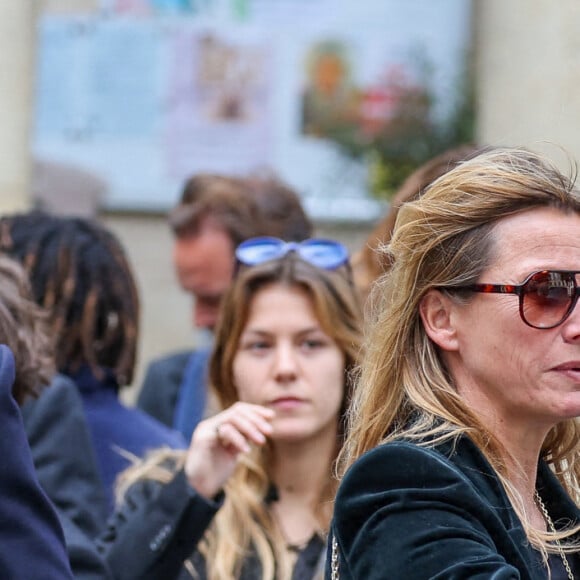 Roschdy Zem et sa compagne Sarah Poniatowski - Sorties des obsèques du prince Jean-Stanislas Poniatowski en l'Eglise polonaise à Paris, France, le 29 avril 2024. © Jacovides-Moreau/Bestimage