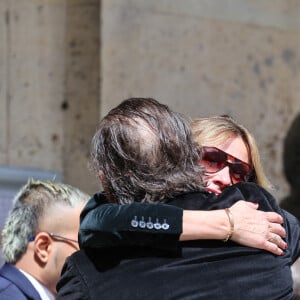 Sarah Poniatowski (Lavoine), Vincent Perez - Arrivées aux obsèques du prince Jean-Stanislas Poniatowski en l'Eglise polonaise à Paris, France, le 29 avril 2024. © Jacovides-Moreau/Bestimage