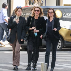 Yasmine Lavoine, et sa mère Sarah Poniatowski (Lavoine), Juliette Boudre - Arrivées aux obsèques du prince Jean-Stanislas Poniatowski en l'Eglise polonaise à Paris, France, le 29 avril 2024. © Jacovides-Moreau/Bestimage