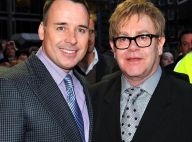 Elton John s'offre un double rendez-vous avec la future mariée Lara Stone et son amoureux...