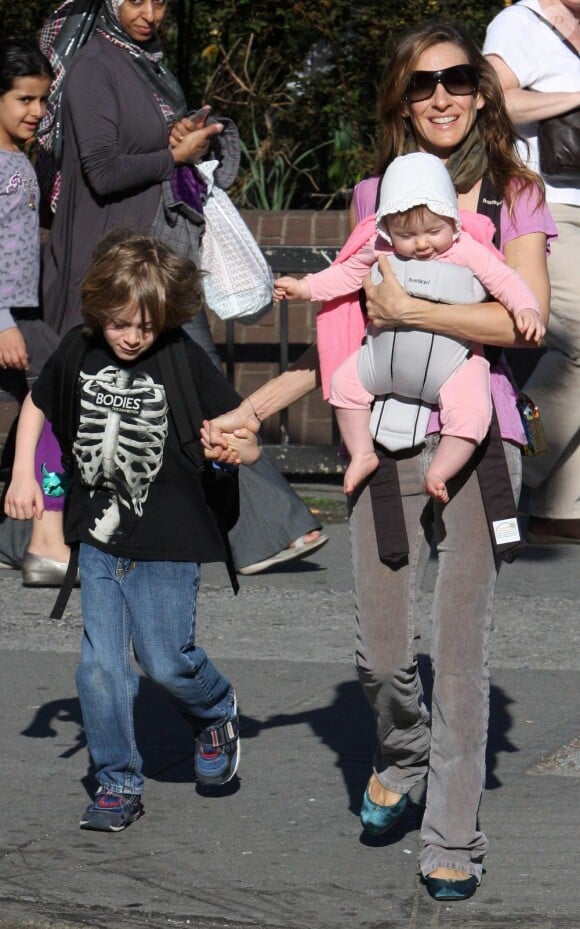 Sarah Jessica Parker et ses enfants  à New York le 7 avril 2010