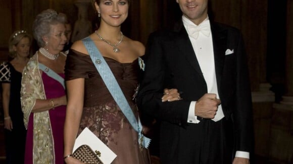 Pas de mariage pour la princesse Madeleine de Suède ! C'est la crise avec son fiancé, Jonas...
