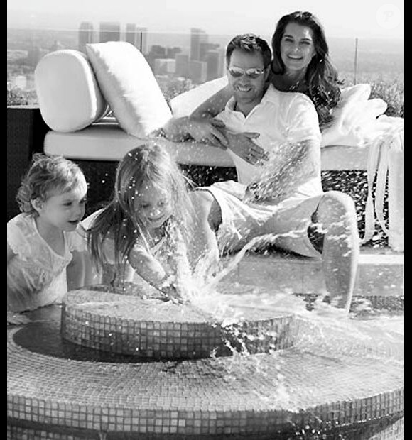 Brooke Shields en famille dans la nouvelle campagne de pub de la marque Royal Velvet