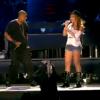 Beyoncé rejoint sur scène Jay-Z pour chanter lors du festival de  Coachella le 16 avril 2010